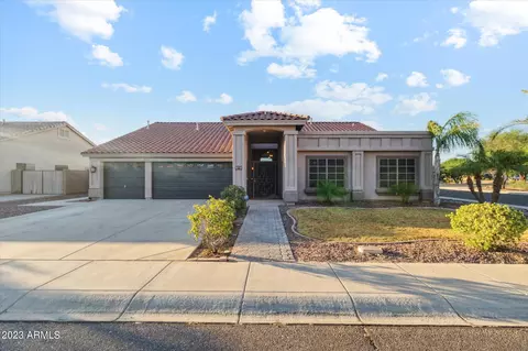 4908 W Siesta Way, Laveen, AZ 85339