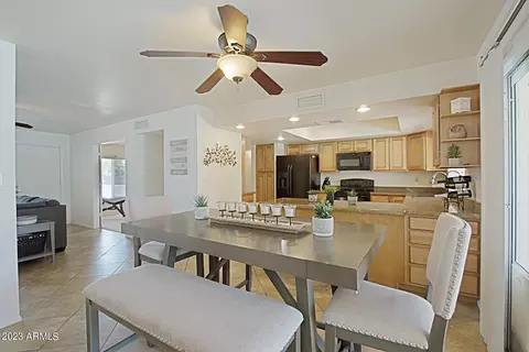 2216 W Los Arboles Pl, Chandler, AZ 85224