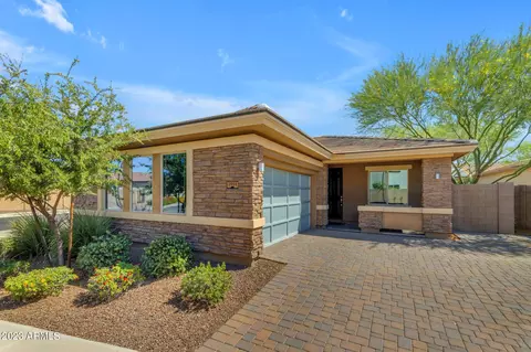 2906 E Harrison St, Gilbert, AZ 85295
