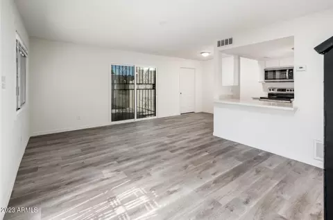 4479 E Wood St, Phoenix, AZ 85040 photo 3