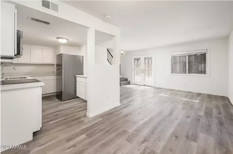4479 E Wood St, Phoenix, AZ 85040 photo 7