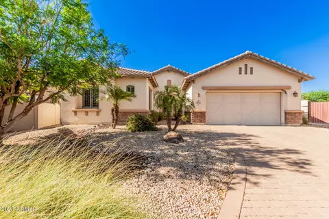 14806 W Luna Dr, Litchfield Park, AZ 85340