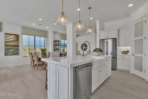 2148 E Warbler Rd, Gilbert, AZ 85297 photo 3
