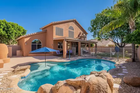 110 W Baylor Ln, Gilbert, AZ 85233