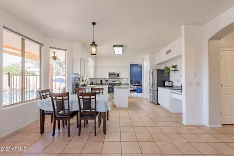 110 W Baylor Ln, Gilbert, AZ 85233 photo 23