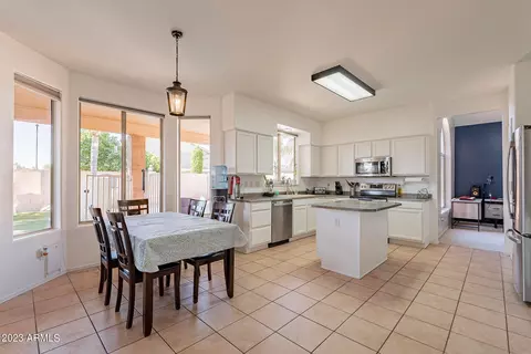110 W Baylor Ln, Gilbert, AZ 85233 photo 17
