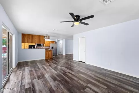 112 E Cairo Dr, Tempe, AZ 85282 photo 10