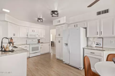15047 S 43rd Pl, Phoenix, AZ 85044 photo 13
