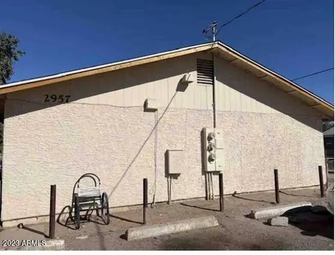 2957 E Atlanta Ave, Phoenix, AZ 85040 photo 2
