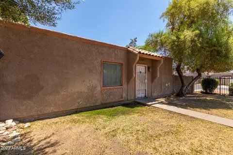 5250 W Lynwood St, Phoenix, AZ 85043