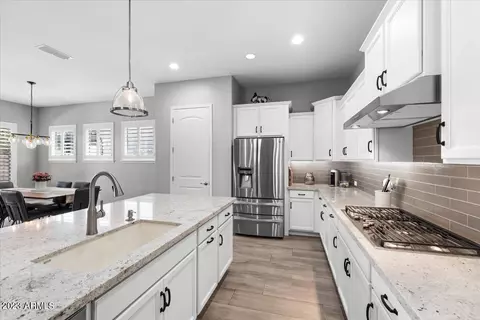 9932 E Tumeric Ave, Mesa, AZ 85212 photo 5
