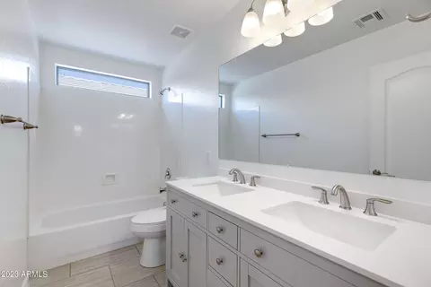 1334 E Dunbar Dr, Phoenix, AZ 85042 photo 6