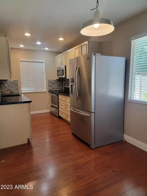 6814 S Rita Ln, Tempe, AZ 85283 photo 4