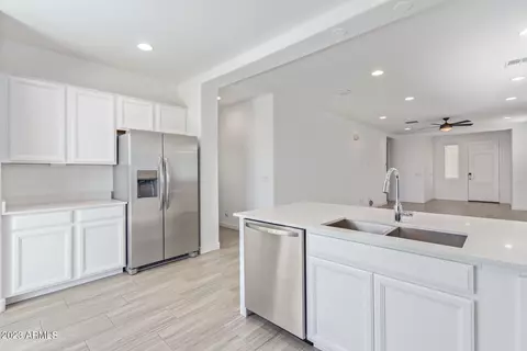 2616 S Reavis Falls Rd, Apache Junction, AZ 85119 photo 6