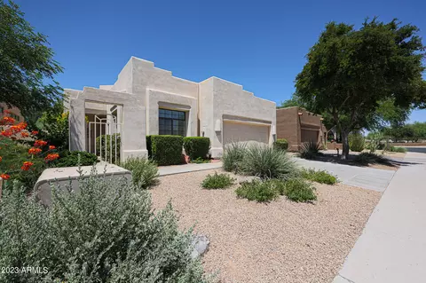 8350 E Joshua Tree Ln, Scottsdale, AZ 85250