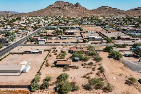 1520 E Sandra Ter, Phoenix, AZ 85022