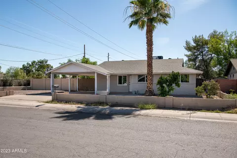 9004 N 56th Ave, Glendale, AZ 85302