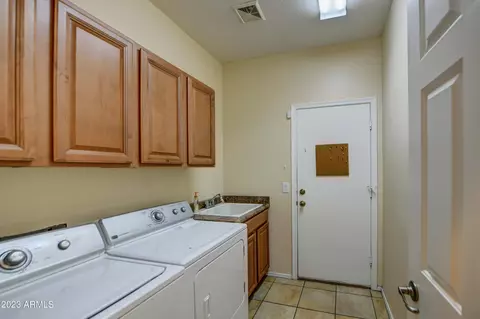 1466 E Cassia Ln, Gilbert, AZ 85298 photo 17