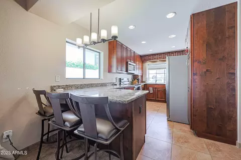 3207 E Siesta Ln, Phoenix, AZ 85050 photo 7