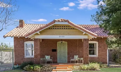 2525 N Edgemere St, Phoenix, AZ 85006