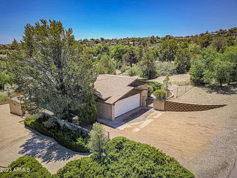 2705 Ridge Rd, Prescott, AZ 86301