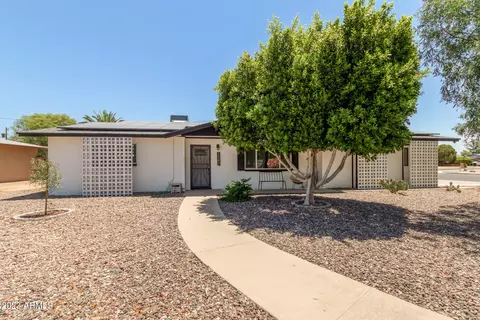 1247 N Gaylord Cir, Mesa, AZ 85213
