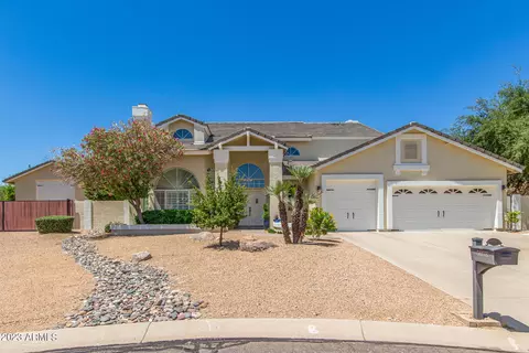 5038 W Saddlehorn Rd, Phoenix, AZ 85083