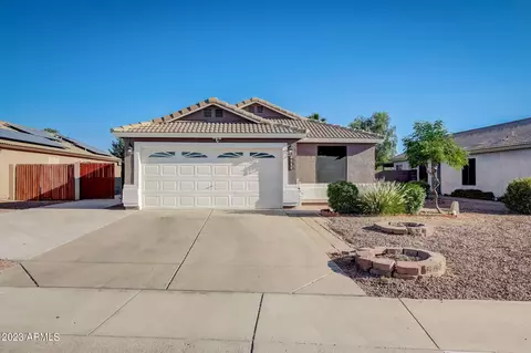 1039 W 6th Ave, Apache Junction, AZ 85120