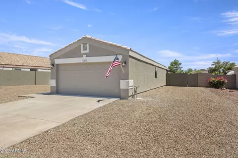 1085 W 22nd Ave, Apache Junction, AZ 85120 photo 3