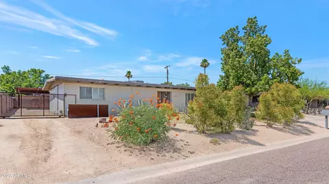 3317 E Turquoise Ave, Phoenix, AZ 85028 photo 4