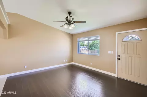 2440 E Victory Dr, Tempe, AZ 85288 photo 5