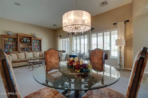 726 E Joseph Ct, Gilbert, AZ 85295 photo 9