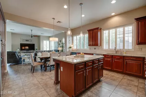 726 E Joseph Ct, Gilbert, AZ 85295 photo 11
