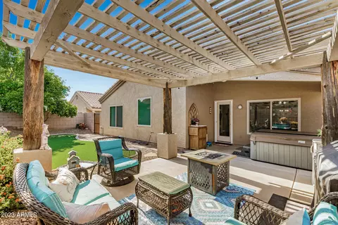 11153 W Madeline Christian Ave, Surprise, AZ 85378