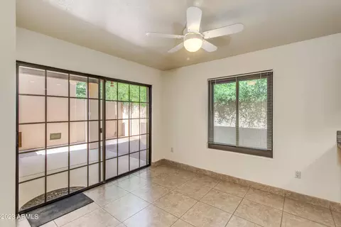 5730 N 4th Pl, Phoenix, AZ 85012 photo 9