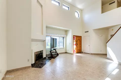 5730 N 4th Pl, Phoenix, AZ 85012 photo 6