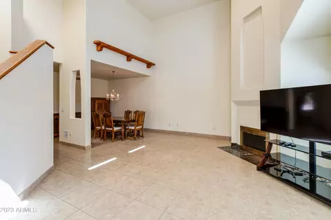 5730 N 4th Pl, Phoenix, AZ 85012 photo 4