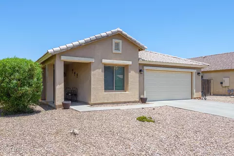 3020 E Desert Moon Trl, San Tan Valley, AZ 85143