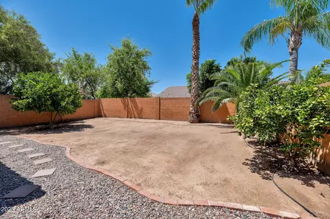 3230 E Marco Polo Rd E, Phoenix, AZ 85050 photo 14