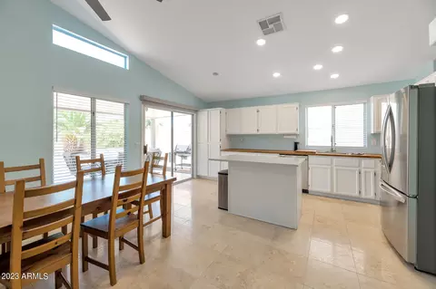 3230 E Marco Polo Rd E, Phoenix, AZ 85050 photo 4