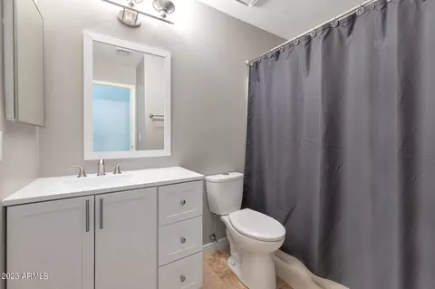 3230 E Marco Polo Rd E, Phoenix, AZ 85050 photo 11