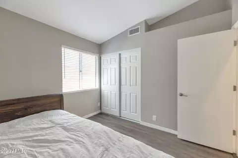 3230 E Marco Polo Rd E, Phoenix, AZ 85050 photo 12