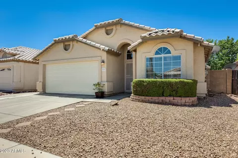 4835 W Ponderosa Ln, Glendale, AZ 85308