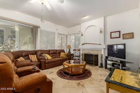 3643 Encinas Ave, Gilbert, AZ 85234 photo 12