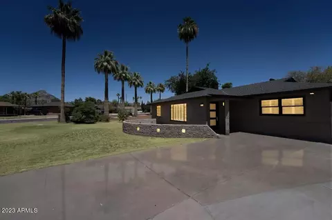 5719 N 19th Pl, Phoenix, AZ 85016 photo 2