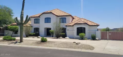 5453 W Fallen Leaf Ln, Glendale, AZ 85310