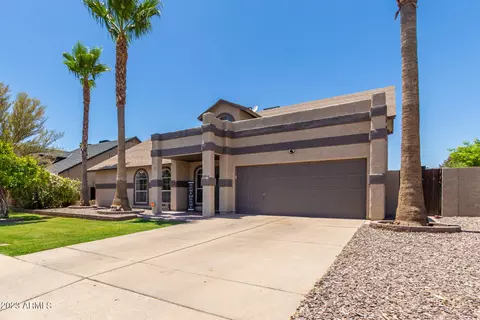 4854 E Princess Dr, Mesa, AZ 85205 photo 2
