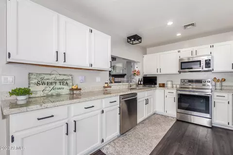 4854 E Princess Dr, Mesa, AZ 85205 photo 11