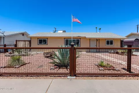 26 Euclid Ave, Phoenix, AZ 85042 photo 2