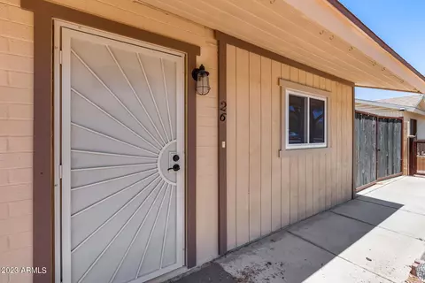 26 Euclid Ave, Phoenix, AZ 85042 photo 4
